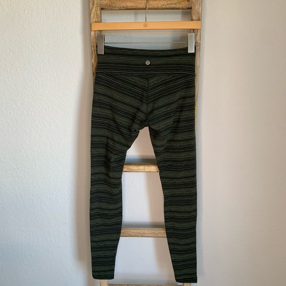 lululemon athletica Pants - Lululemon Wunder Under Leggings Green Stripe 6